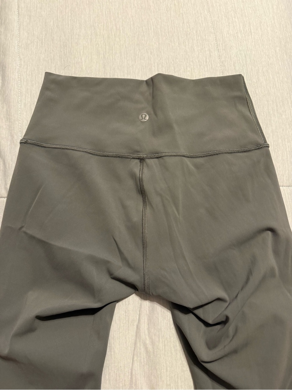 lululemon athletica wunder under army green leggings